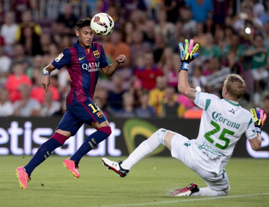 Neymar marc&oacute; doblete en el triunfo del Barcelona 6-0 sobre el Le&oacute;n de M&eacute;xico en disputa del trofeo Joan Gamper 2014. (Foto: AFP)