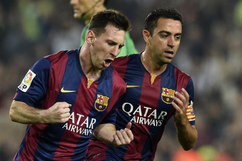 De esta manera celebr&oacute; Messi su gol al igualar a Zarra. El argentino celebraba su gol n&uacute;mero 251 en el primer tiempo entre Barcelona y Sevilla. (Foto: AFP)