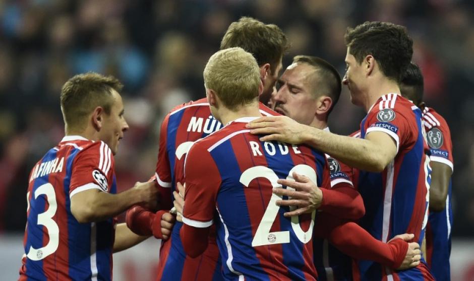 Tras empatar en Ucrania, el Bayern Munich derrot&oacute; 7-0 en Alemania el juego de vuelta al Shakhtar. (Foto: AFP)