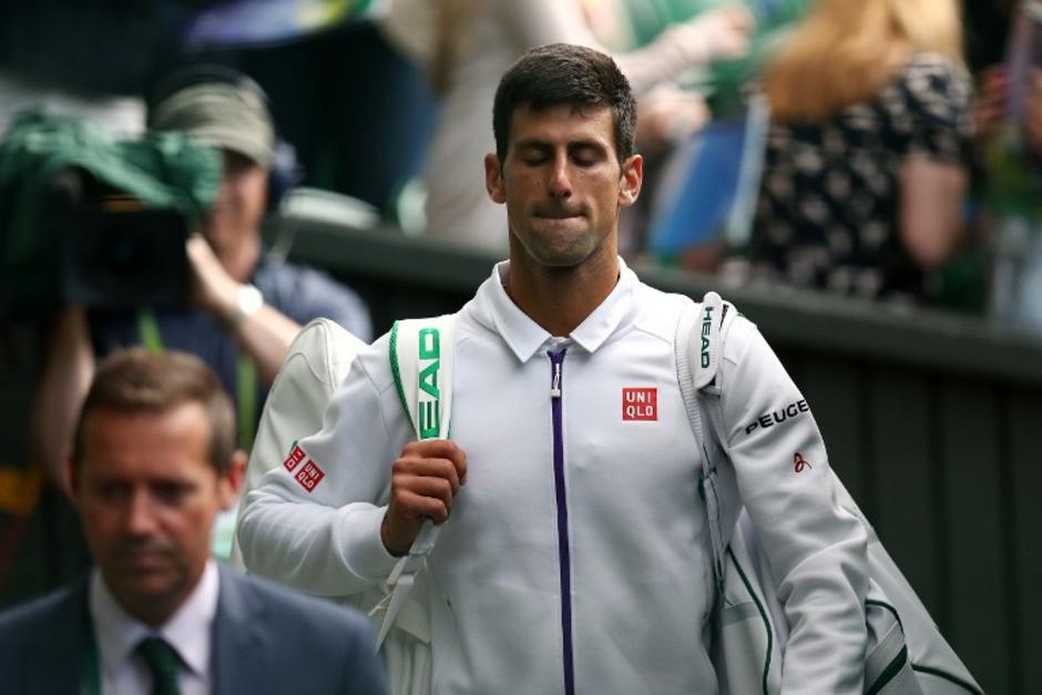 Novak Djokovic perdi&oacute; la paciencia durante la final en Roma ante Murray. (Foto: AFP)