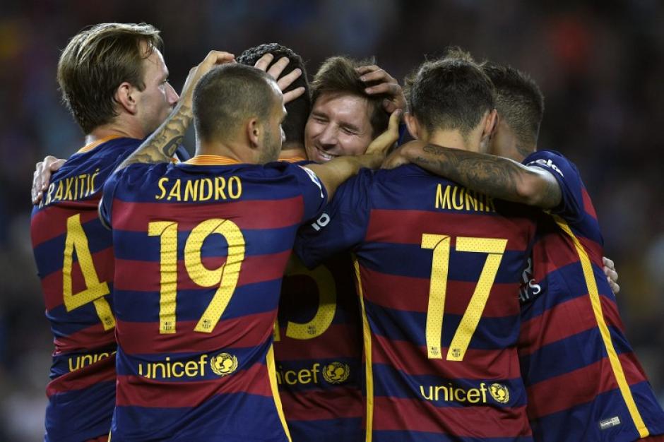 El Barcelona se reafirm&oacute; en el liderato tras derrotar 4-1 al Levante. (Foto: AFP)