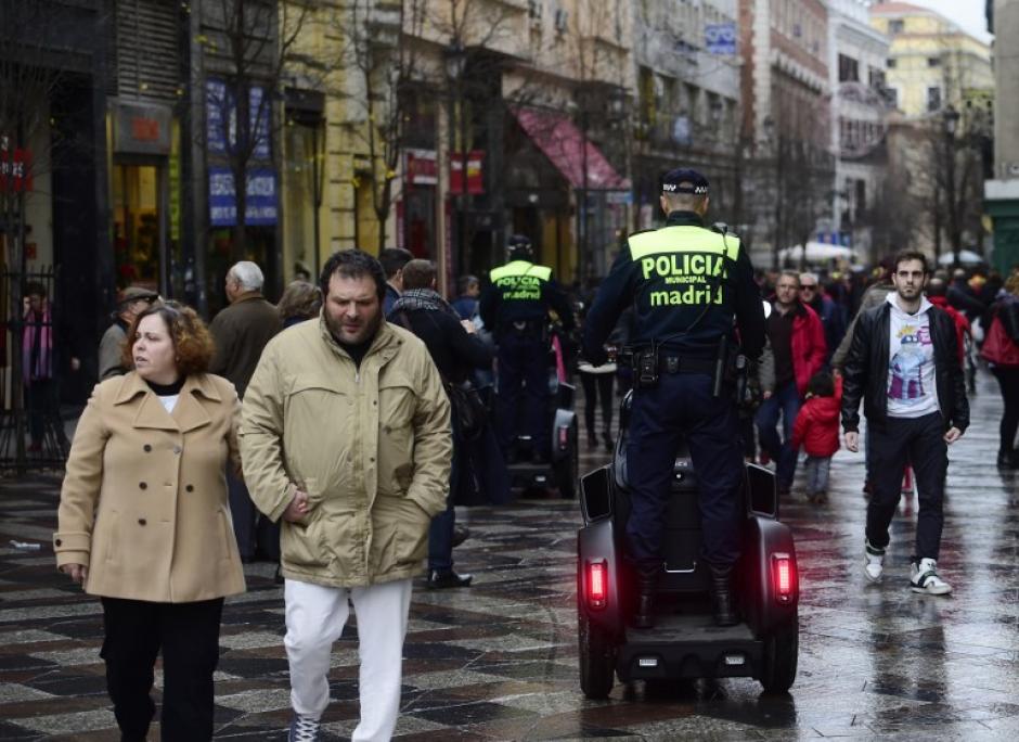 En Espa&ntilde;a fue incrementada la seguridad en estas fiestas de fin de a&ntilde;o para prevenir posibles atentandos terroristas. (Foto: EFE)
