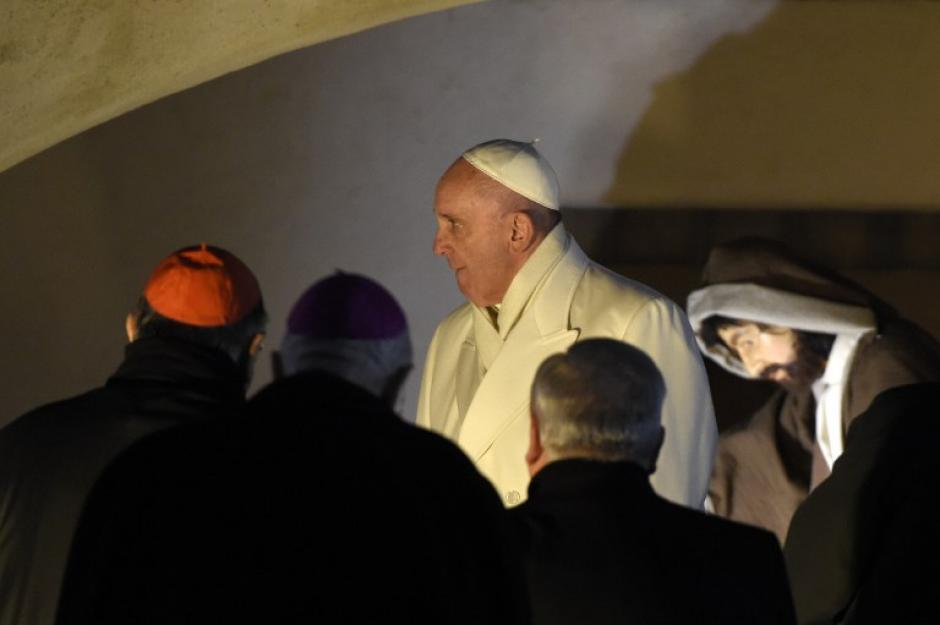 El Papa Francisco pidi&oacute; no olvidar la violencia de 2015 y adem&aacute;s elev&oacute; una oraci&oacute;n para la paz el pr&oacute;ximo a&ntilde;o. &nbsp;(Foto: &nbsp;AFP)&nbsp;