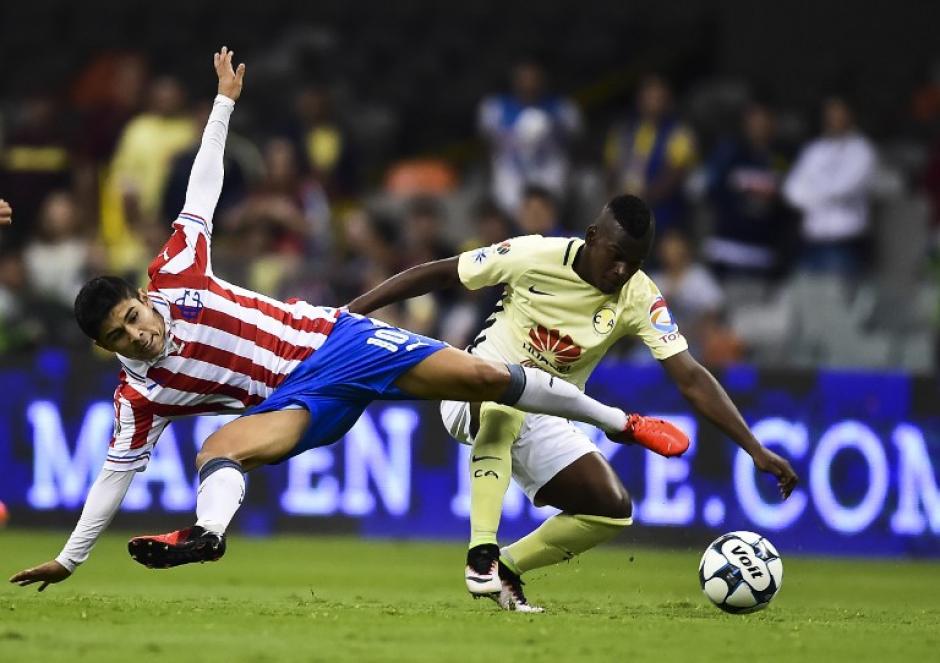 El colombiano tiene un co&aacute;gulo, y corre mucho riesgo. (Foto: AFP)