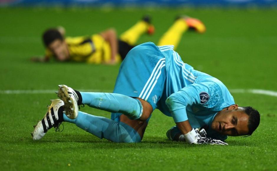 Keylor fall&oacute; en el gol del empate del Dortmund. (Foto: AFP)