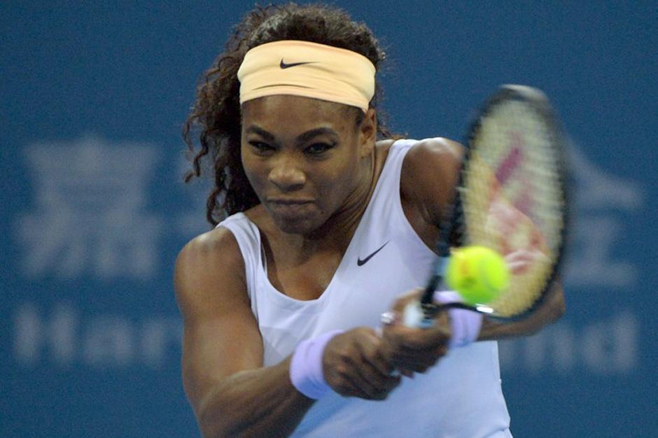 Serena Williams avanz&oacute; a la final del torneo de tenis femenino de Pek&iacute;n. (Ed Jones/AFP)
