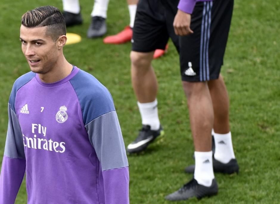 CR7 tiene dinero...mucho dinero. (Foto: AFP)