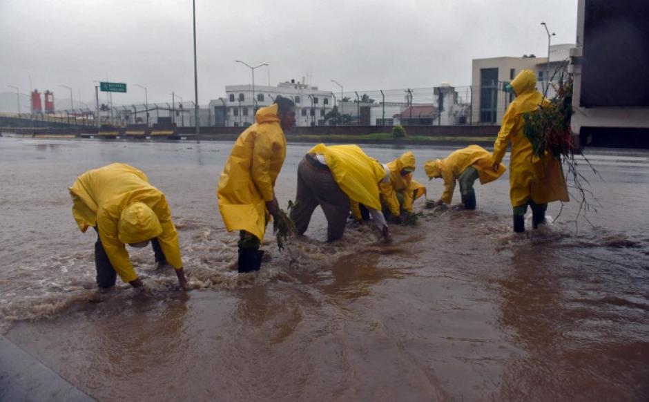 El peligroso hurac&aacute;n Patricia avanza con rapidez sobre aguas del Pac&iacute;fico hacia la costa occidental de M&eacute;xico y registra rachas de viento de 400 kil&oacute;metros por hora. &nbsp;(Foto: AFP)&nbsp;
