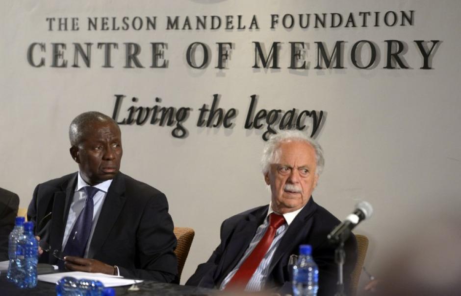 Los familiares m&aacute;s directos de Nelson Mandela fueron informados del legado en la misma sede de la fundaci&oacute;n, minutos antes de que el documento se hiciera p&uacute;blico. Foto AFP