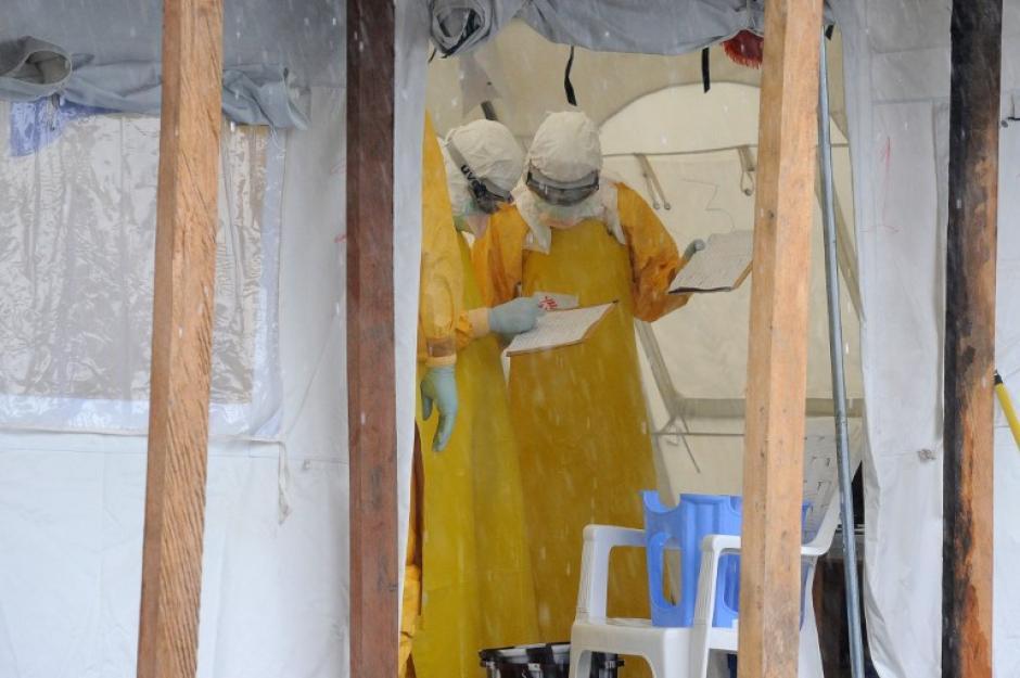 Seg&uacute;n datos de la OMS mil 500 personas han fallecido por &eacute;bola. (Foto: AFP)&nbsp;