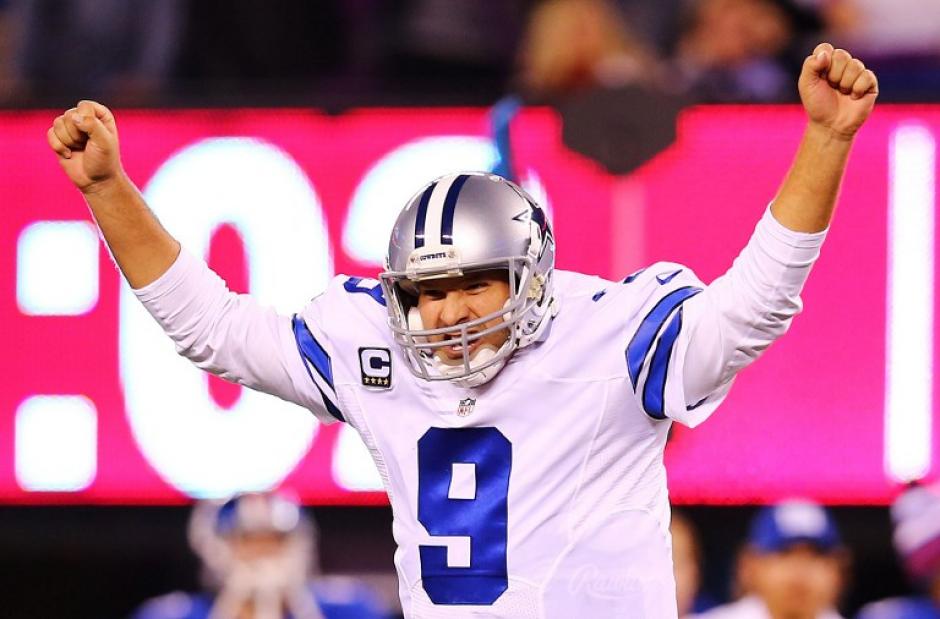 Tony Romo dio cuatro pases en el triunfo de los Vaqueros ante los Gigantes. (Foto: AFP)