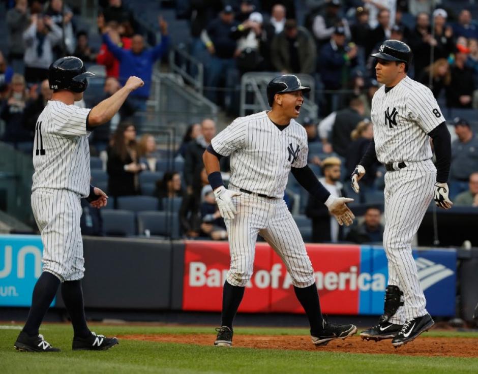 Alex Rodr&iacute;guez, de origen dominicano, est&aacute; a doce "home runs" de convertirse en el cuarto jugador en el club de los 700 "home runs" en la historia. (Foto: AFP)