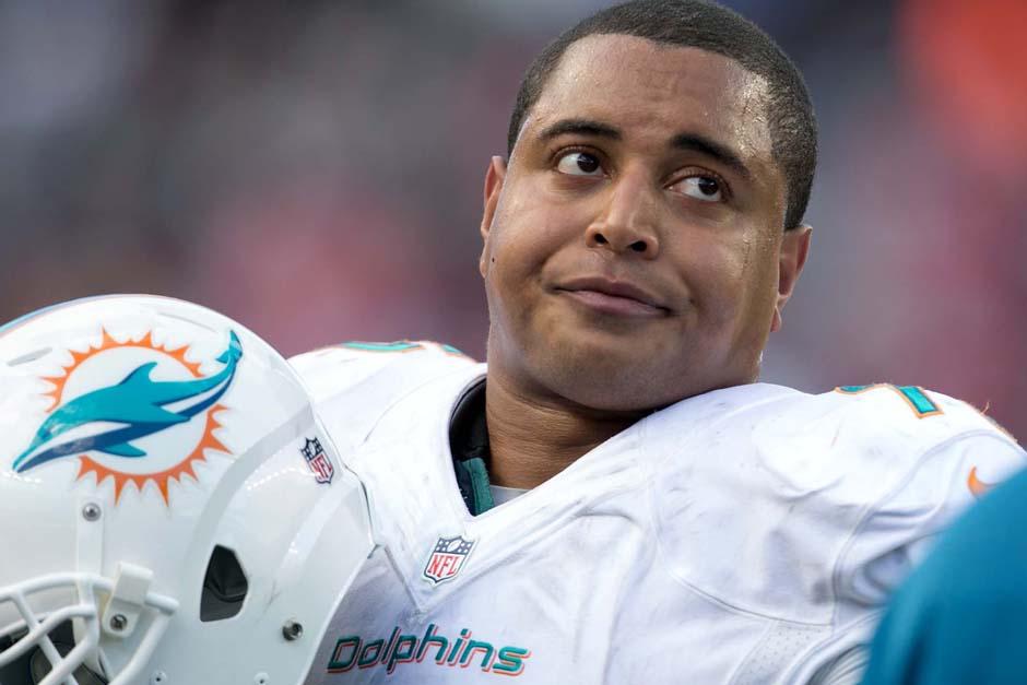 Jonathan Martin pasa de los Dolphins a los 49ers luego de ser v&iacute;ctima de acoso por sus compa&ntilde;eros. (Foto: efabula.com)