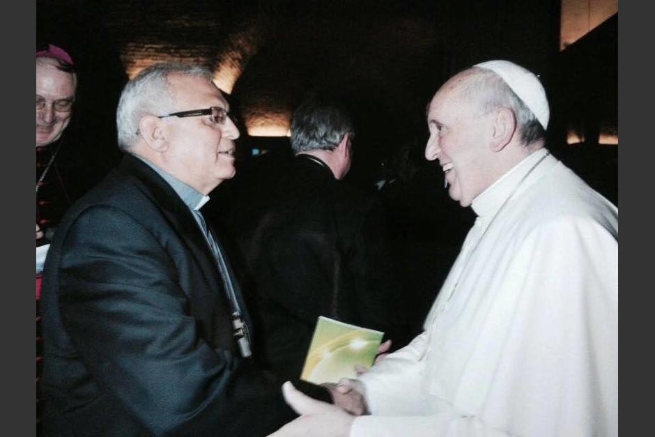 Ambos l&iacute;deres de la iglesia cat&oacute;lica trabajan para ayudar desde su puesto a los menos favorecidos. (Foto: Facebook Monse&ntilde;or &Aacute;lvaro Ramazzini)