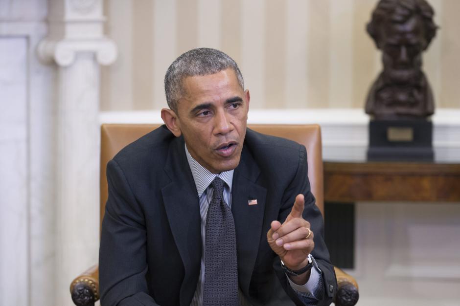 Obama present&oacute; un decreto presidencial para imponer sanciones contra siete militares venezolanos. (Foto: EFE)