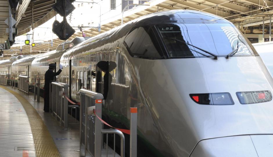 Un tren bala japon&eacute;s (Shinkansen) en la estaci&oacute;n de Tokio. (Foto:EFE/Archivo)