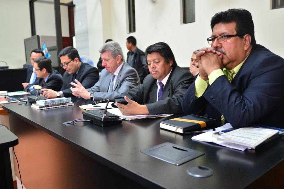 El abogado de la PGN Domingo L&oacute;pez, fue retirado de la sala de audiencias previo a que iniciara la declaraci&oacute;n de Salvador Gonz&aacute;lez "Eco". (Foto: Archivo/Soy502) 