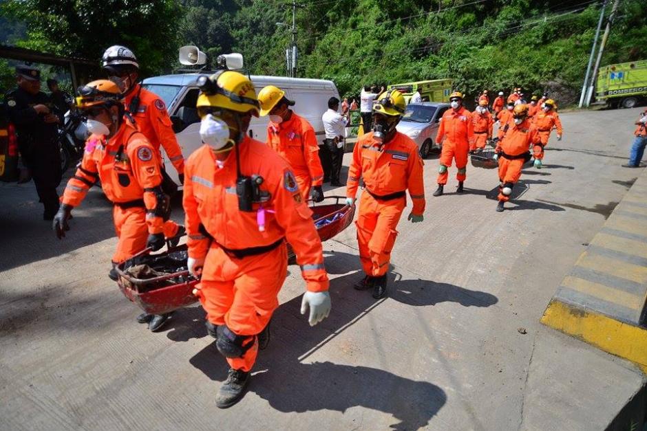 El inacif necesita 1 mill&oacute;n 600 mil quetzales para realizar la identificaci&oacute;n de los cuerpos y los restos de las v&iacute;ctimas del alud ocurrido en el Cambray II, Santa Catarina Pinula. (Foto Archivo: Wilder L&oacute;pez/ Soy502)