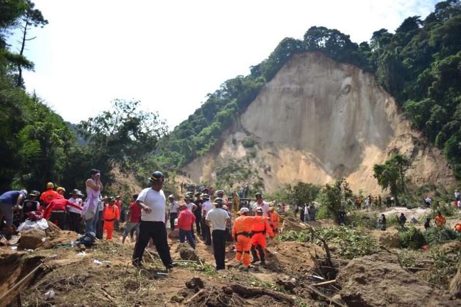 La embajada de Cuba también expresó su pésame por las víctimas de la catástrofe. (Foto Jesús Alfonso/Soy502)