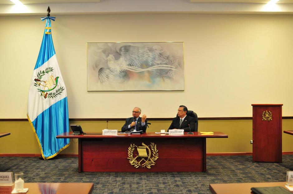 Este miércoles fue publicado en Decreto Gubernativo que declara Estado de Calamidad Pública en Santa Catarina Pinula, luego de que un alud provocara la muerte de cientos de personas. (Foto: Alejandro Balán/Soy502)