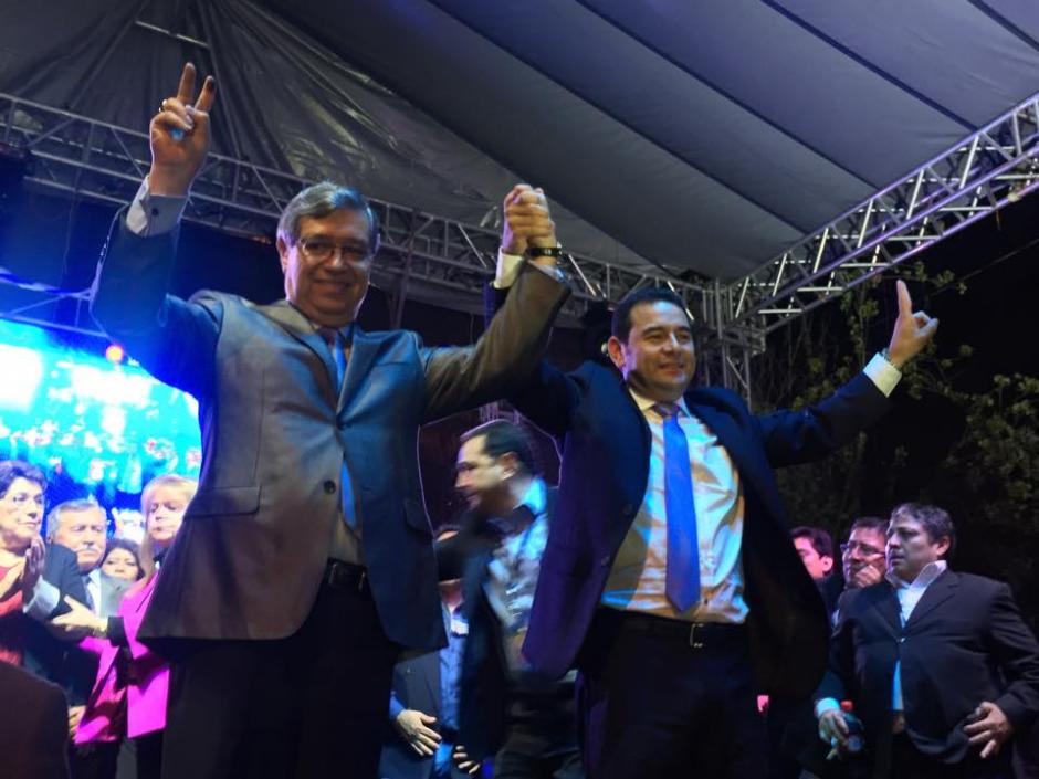 El presidente Alejandro Maldonado ofreció su apoyo al presidente electo Jimmy Morales para el proceso de transición. (Foto: Jesús Alfonso/Soy502)