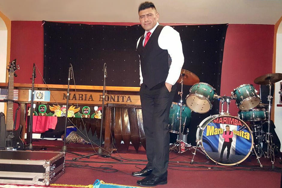 Walter tiene 43 a&ntilde;os y retoma nuevamente el sue&ntilde;o de tener su propio conjunto musical y llevar alegr&iacute;a a la gente. (Foto: Marimba Mar&iacute;a Bonita)