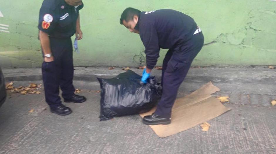 Abandonan restos humanos en cercanías a la casa del alcalde de Mixco, Neto Bran. (Foto: Facebook/Neto Bran)