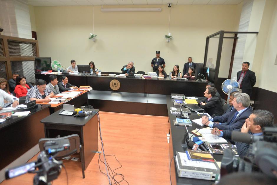 La audiencia por el Caso La L&iacute;nea qued&oacute; suspendida por un recurso de apelaci&oacute;n interpuesto por la PGN para querellarse de nuevo. (Foto: Wilder L&oacute;pez/Soy502)