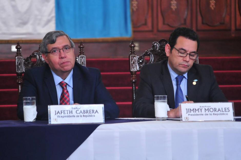 El presidente Jimmy Morales aclar&oacute; la situaci&oacute;n entre &eacute;l y Cabrera. (Foto: Archivo/Soy502)