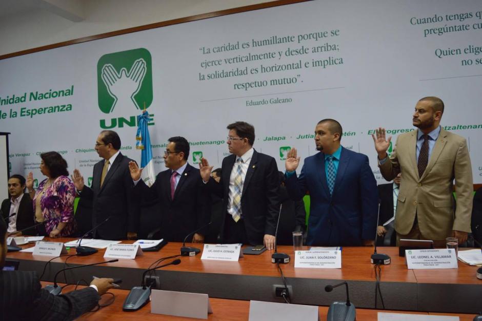 Las autoridades que regulan captaci&oacute;n de impuestos y que est&aacute;n vinculadas en el aspecto financiero fueron citados al Congreso. (Foto: Camila Chicas/Soy502)