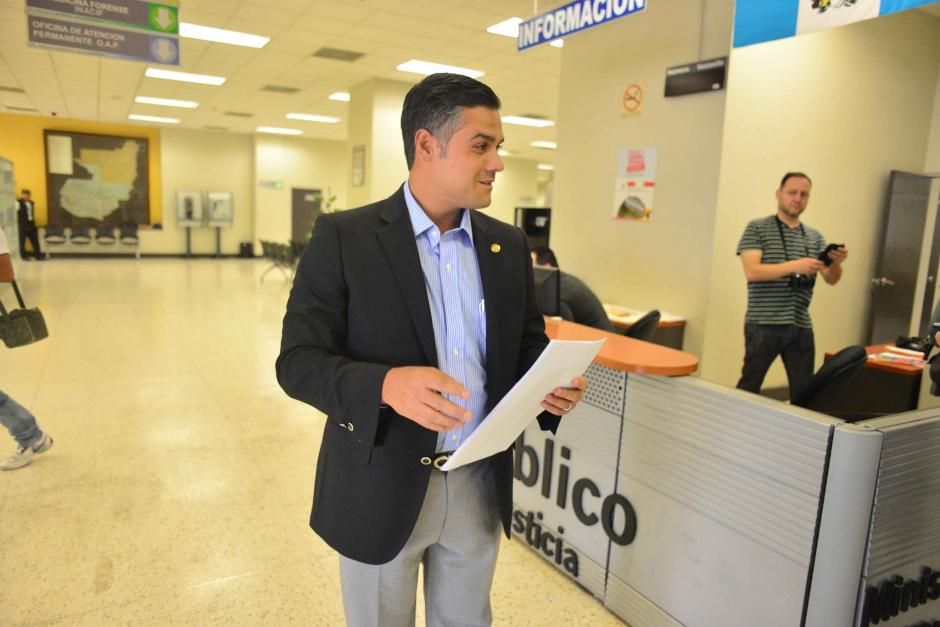 El diputado Luis Hern&aacute;ndez Azmitia es presidente de la comisi&oacute;n de Salud del Congreso de la Rep&uacute;blica. (Foto: Archivo/Soy502) 