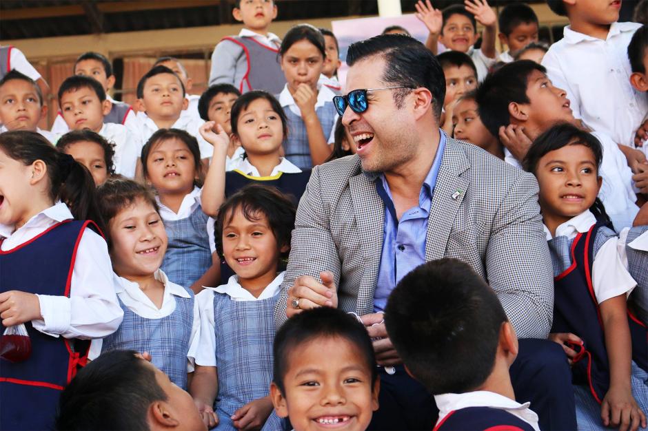 Neto Bran explic&oacute; que cuando &eacute;l lleg&oacute; a la comuna el alcalde anterior ya hab&iacute;a despedido a personal. (Foto: Neto Bran/Facebook)