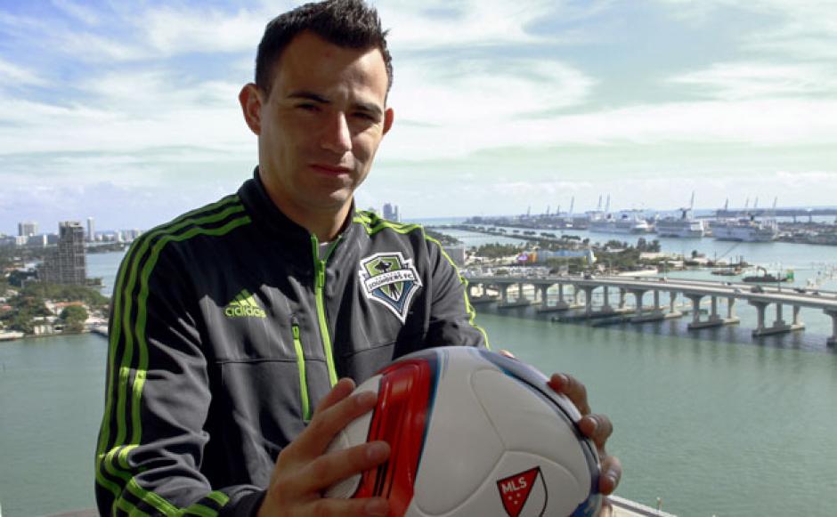 El jugador guatemalteco ha retomado su mejor nivel en Estados Unidos, luego de haber vivido cosas negativas en Holanda. (Foto: Marca)