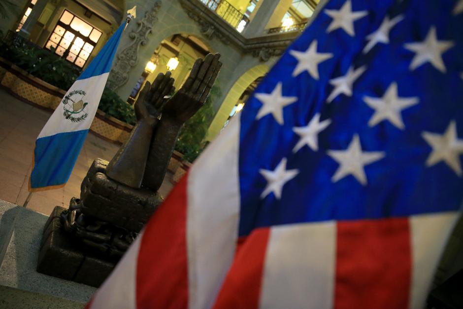 En el Patio de la Paz del Palacio Nacional de la Cultura el vicepresidente de EE.UU. Joe Biden hará el cambio de la rosa. (Foto:Presidencia)&nbsp;