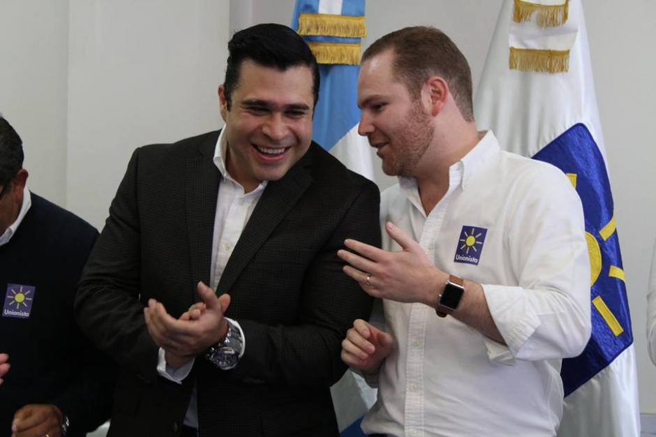 Neto Bran junto a &Aacute;lvaro Arz&uacute; Escobar, hijo del alcalde &Aacute;lvaro Arz&uacute;. (Foto: Facebook/Partido Unionista)