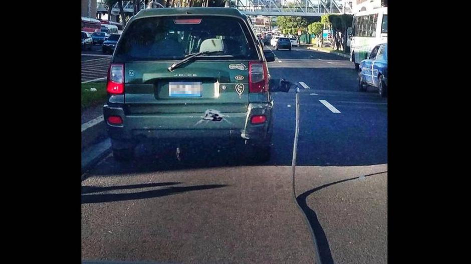 El hecho fue motivo de alerta entre los conductores salvadore&ntilde;os, que luego empezaron a hacer bromas en las redes sociales del suceso. (Foto:&nbsp;El Tr&aacute;fico SV)&nbsp;