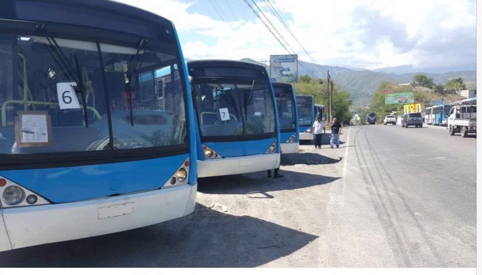 El proyecto Express Roosevelt a&uacute;n debe esperar para salir a circular. (Foto: Facebook Neto Bran)