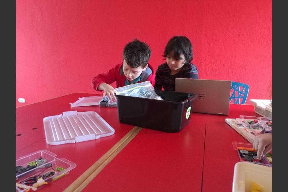 Los peque&ntilde;os podr&aacute;n desarrollar sus habilidades para construir robots. (Foto: Smarty Club)