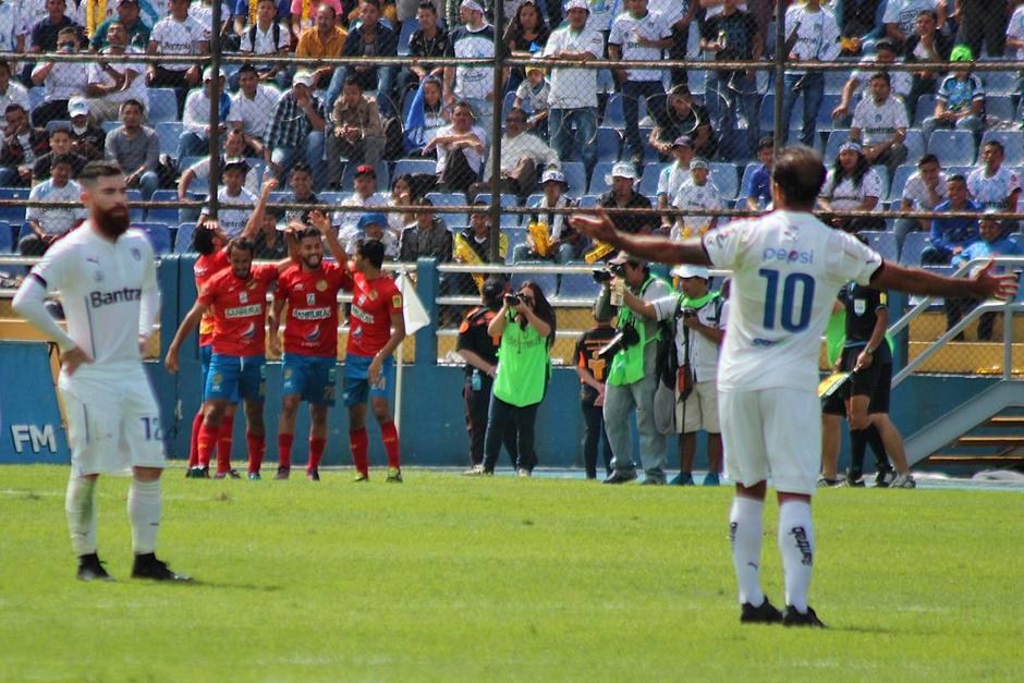 Municipal celebra su gol al 55'. (Foto: Jos&eacute; D&aacute;vila/Soy502)