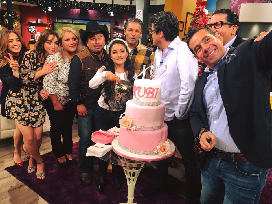 Rub&iacute; fue entrevistada en el programa Hoy, de la cadena Televisa. (Foto: Hoy)