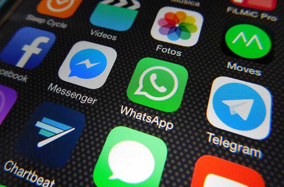 Facebook, Whatsapp o Telegram, &iquest;cu&aacute;l es la mejor aplicaci&oacute;n de mensajer&iacute;a en escritorio? (Foto: Microsiervos)