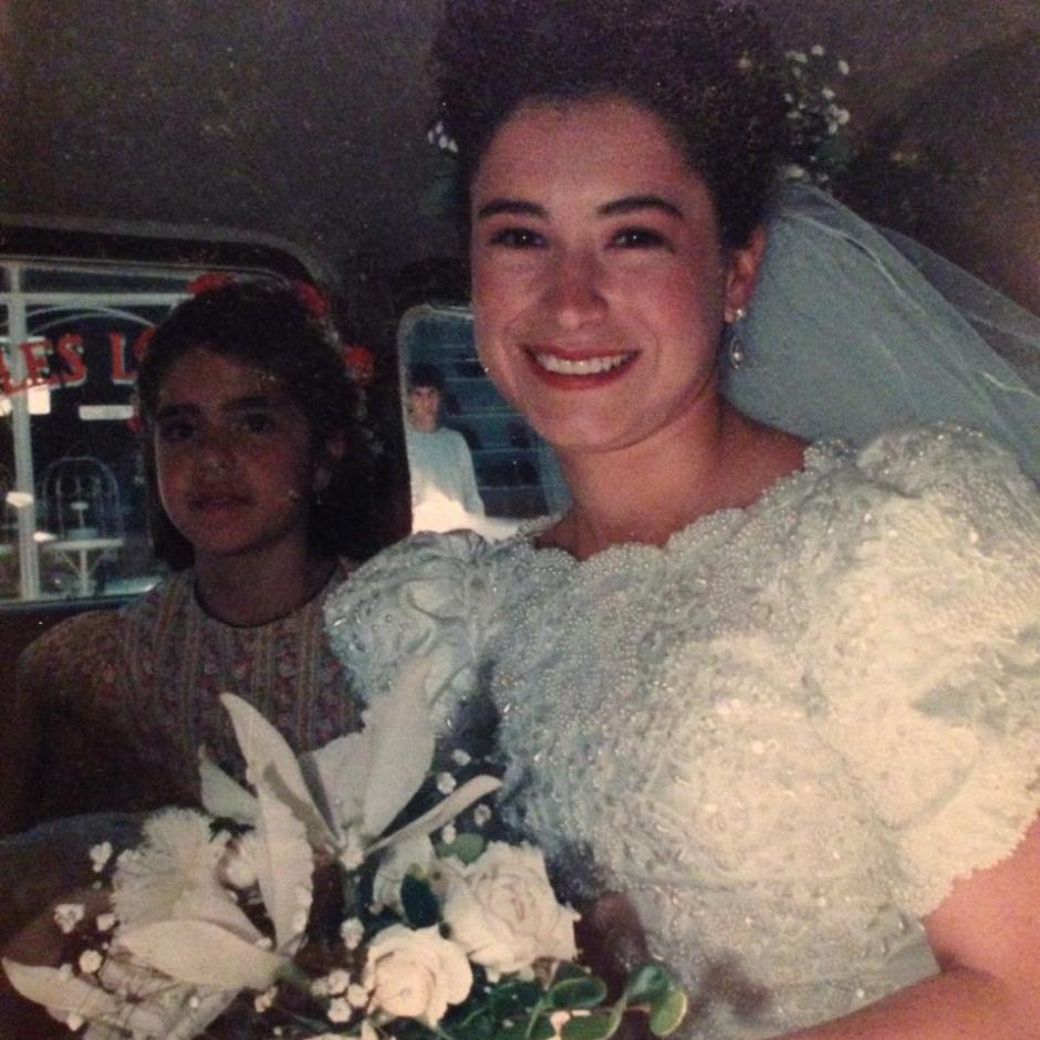 Mi hermana Melissa y yo, en el d&iacute;a de mi boda. (Foto: archivo personal).
