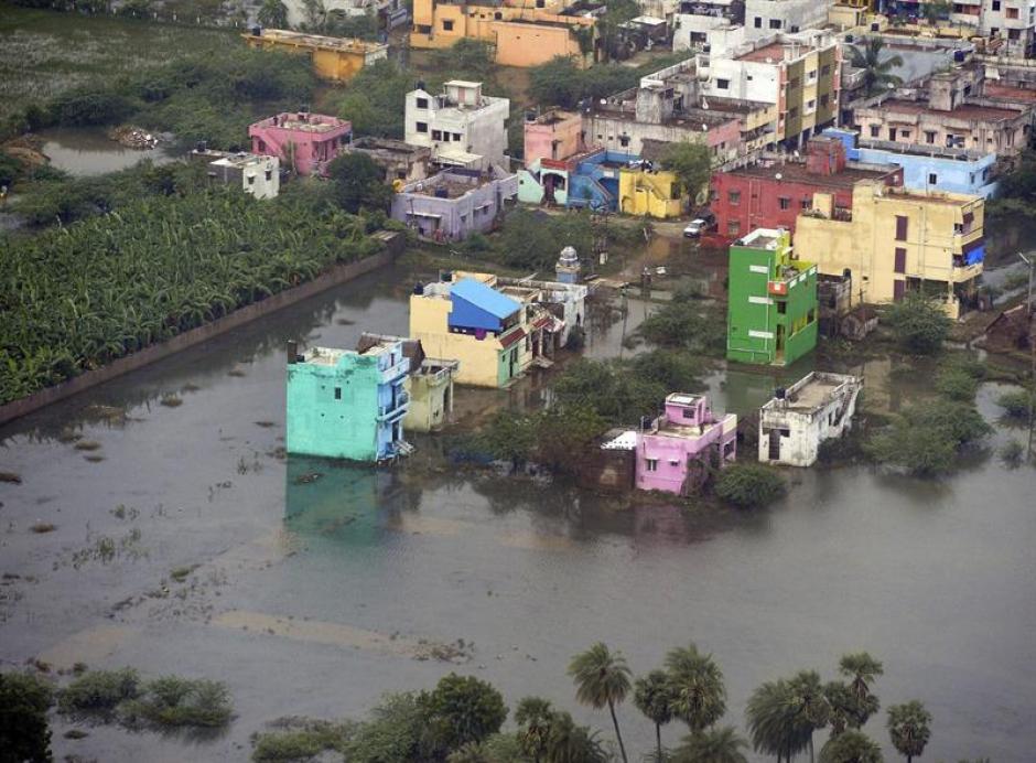 &nbsp;Vista de un &aacute;rea afectada en la localidad de Chennai, al sur de la India. (Foto: EFE)
