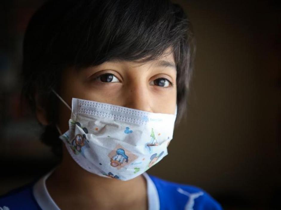 Cruz Colvin, un ni&ntilde;o latino de 9 a&ntilde;os, enfrentra dificultades en su lucha contra un trastorno de la sangre que es poco com&uacute;n y potencialmente mortal. (Foto:&nbsp;Alton Strupp/The Courier-Journal)