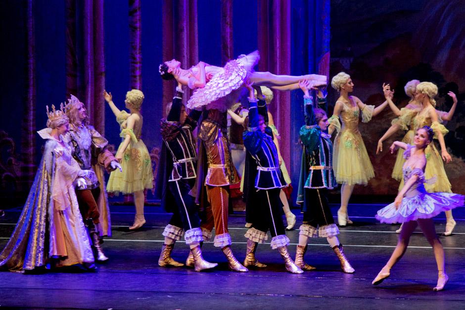 "La Bella Durmiente" del Russian Classical Ballet se present&oacute; en la sala Efra&iacute;n Recinos del Centro Cultural Miguel &Aacute;ngel Asturias. (Foto: Jos&eacute; D&aacute;vila/Soy502)