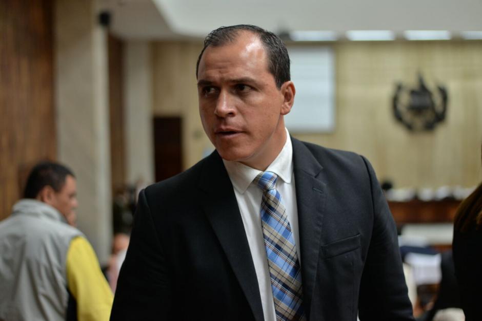 Dwight Pezzarossi pidi&oacute; al juez Miguel &Aacute;ngel G&aacute;lvez que le otorgue medidas sustitutivas. (Foto: Wilder L&oacute;pez/Soy502)  