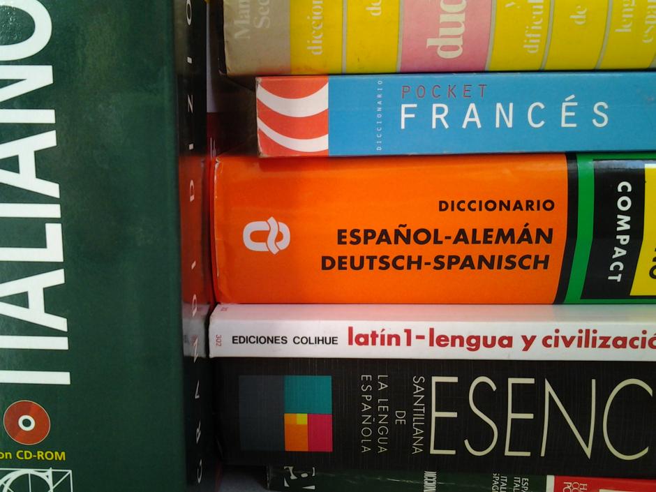 Los diccionarios tambi&eacute;n tienen su cambio en la era digital. (Foto: Internet)