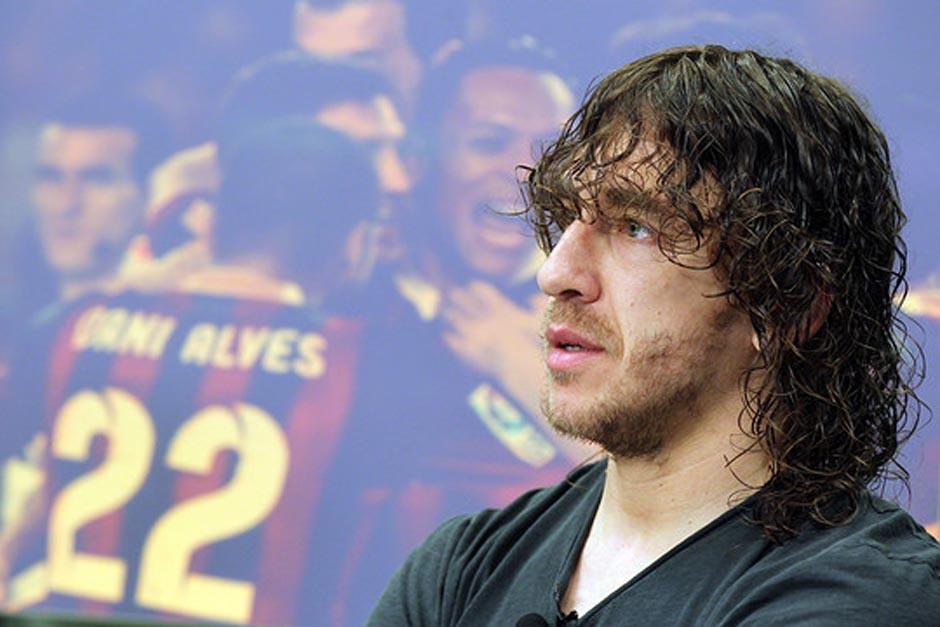 Carles Puyol convoc&oacute; a una rueda de prensa en donde de manera muy breve coment&oacute; su situaci&oacute;n con el Barcelona. (Foto: Miguel Ruiz/FCB)
