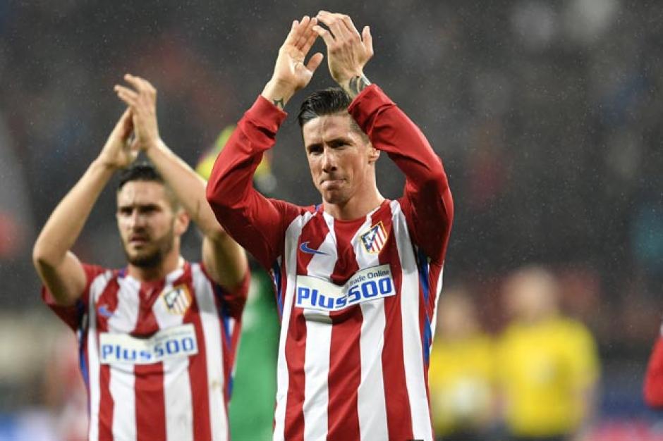 Fernando Torres se perdi&oacute; un gol sin nadie frente a la porter&iacute;a para evitar su remate. (Foto: Spin)