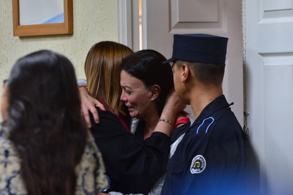 As&iacute; reaccion&oacute; Anah&iacute; Keller al escuchar la resoluci&oacute;n del juez. (Foto: Jes&uacute;s Alfonso/Soy502) 